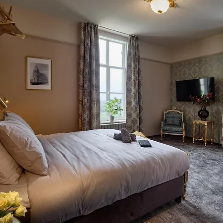 Hotel Wellnessresort & De Valkenberg